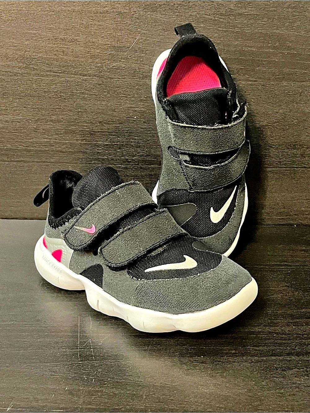 Nike Flex Runner 2 Kids Sneakers Black & Pink Girls US 9